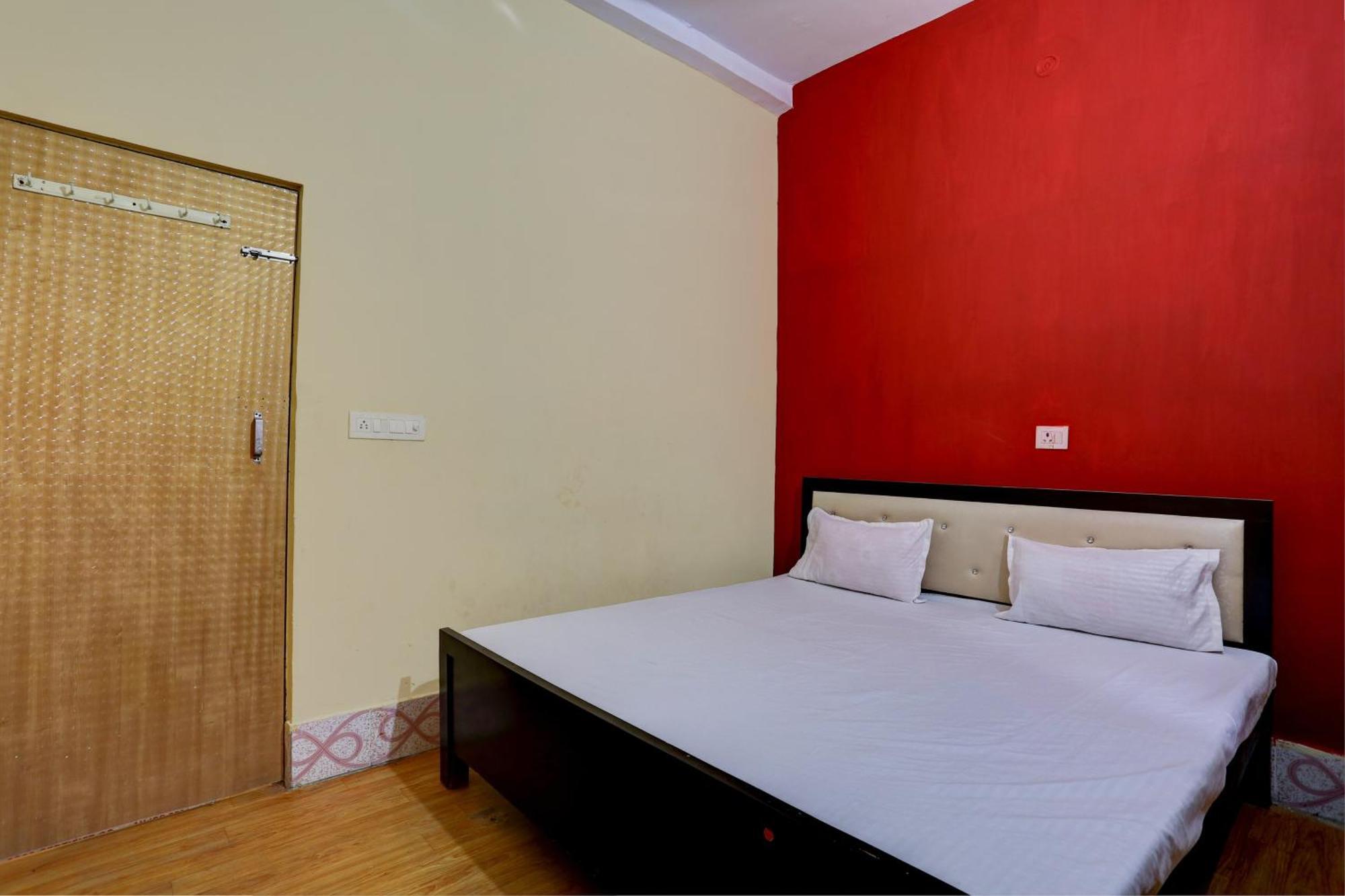 Hotel Ss Paradise Lakhnau Kültér fotó