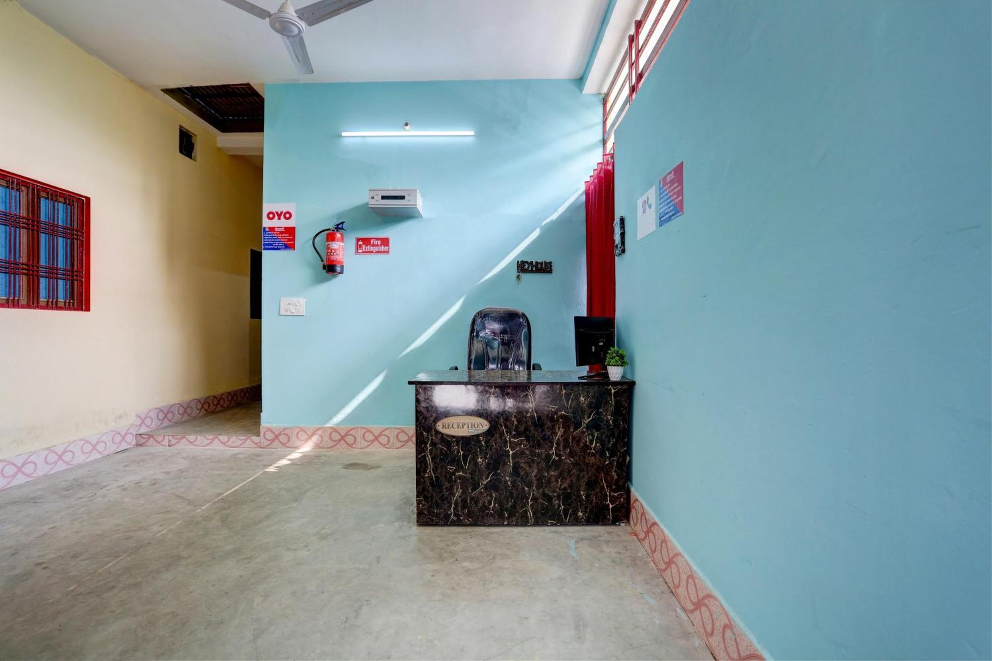 Hotel Ss Paradise Lakhnau Kültér fotó