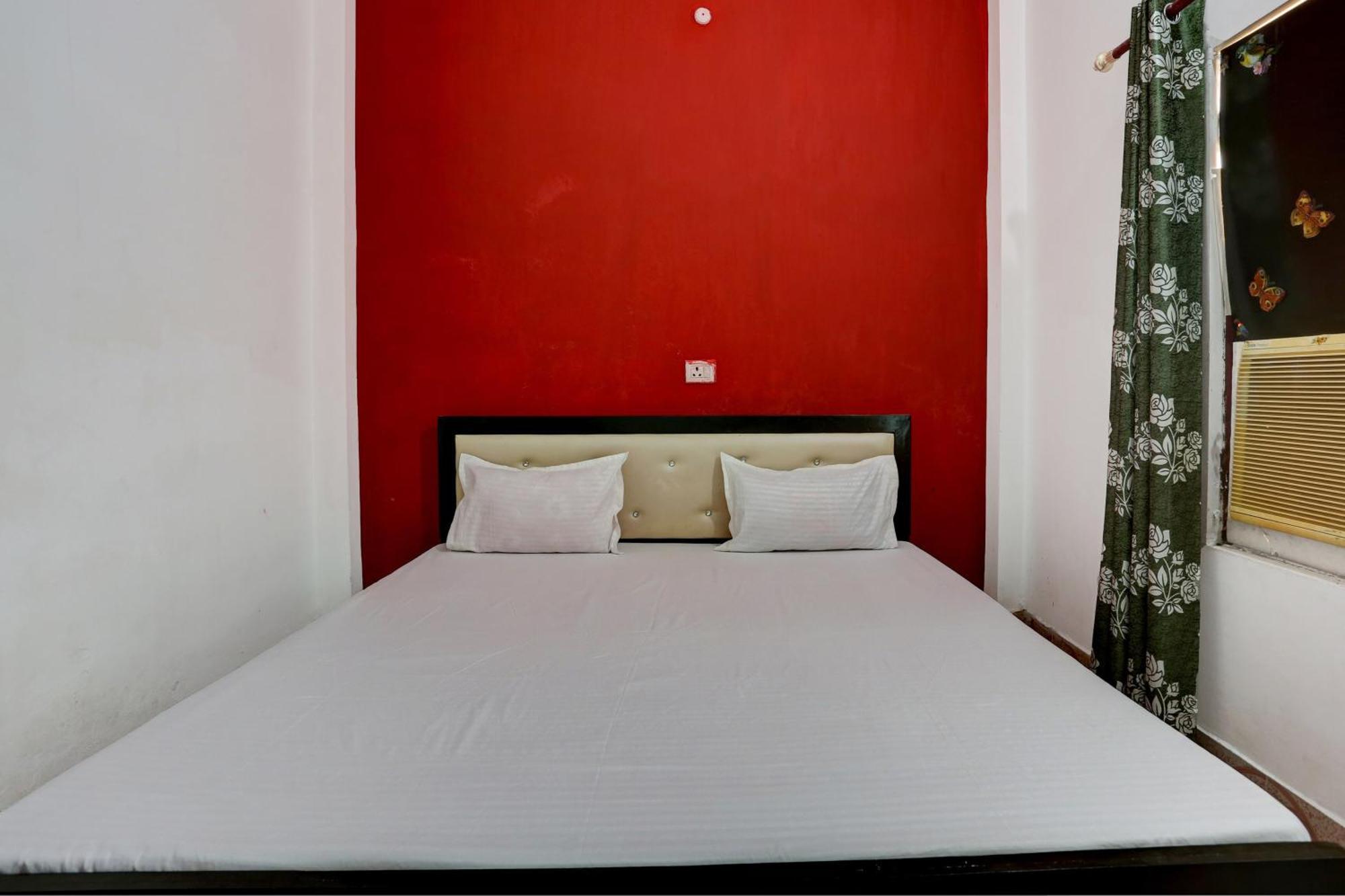 Hotel Ss Paradise Lakhnau Kültér fotó