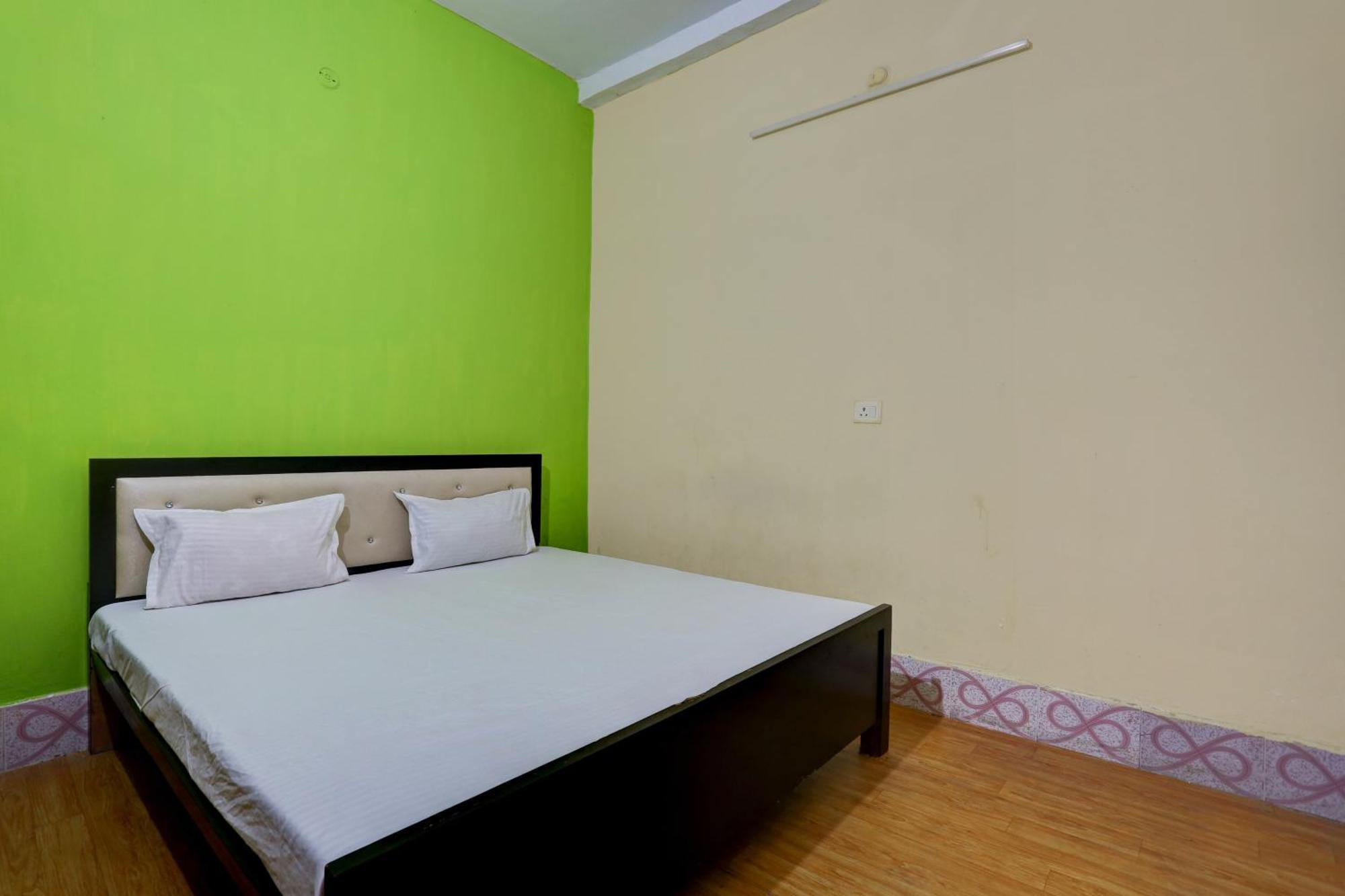 Hotel Ss Paradise Lakhnau Kültér fotó