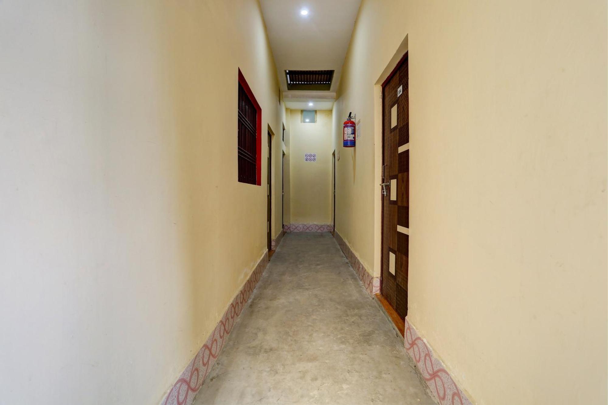 Hotel Ss Paradise Lakhnau Kültér fotó